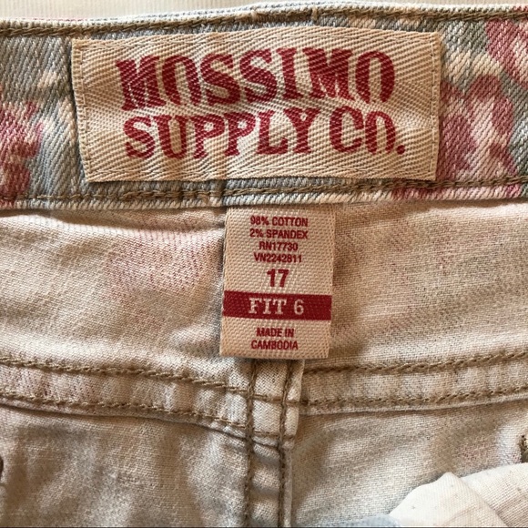 Mossimo Floral Denim Roll Cuff Shorts - Picture 5 of 5